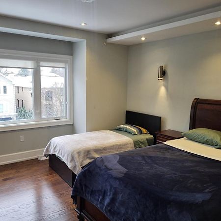 Toronto Modern House Apartment Bagian luar foto