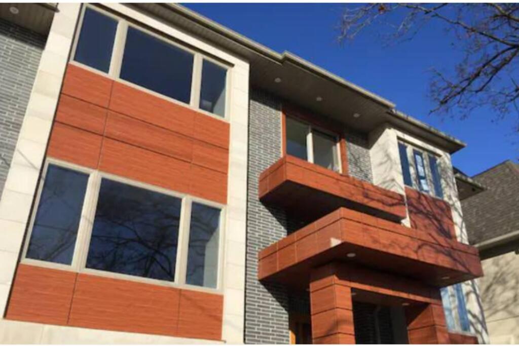 Toronto Modern House Apartment Bagian luar foto