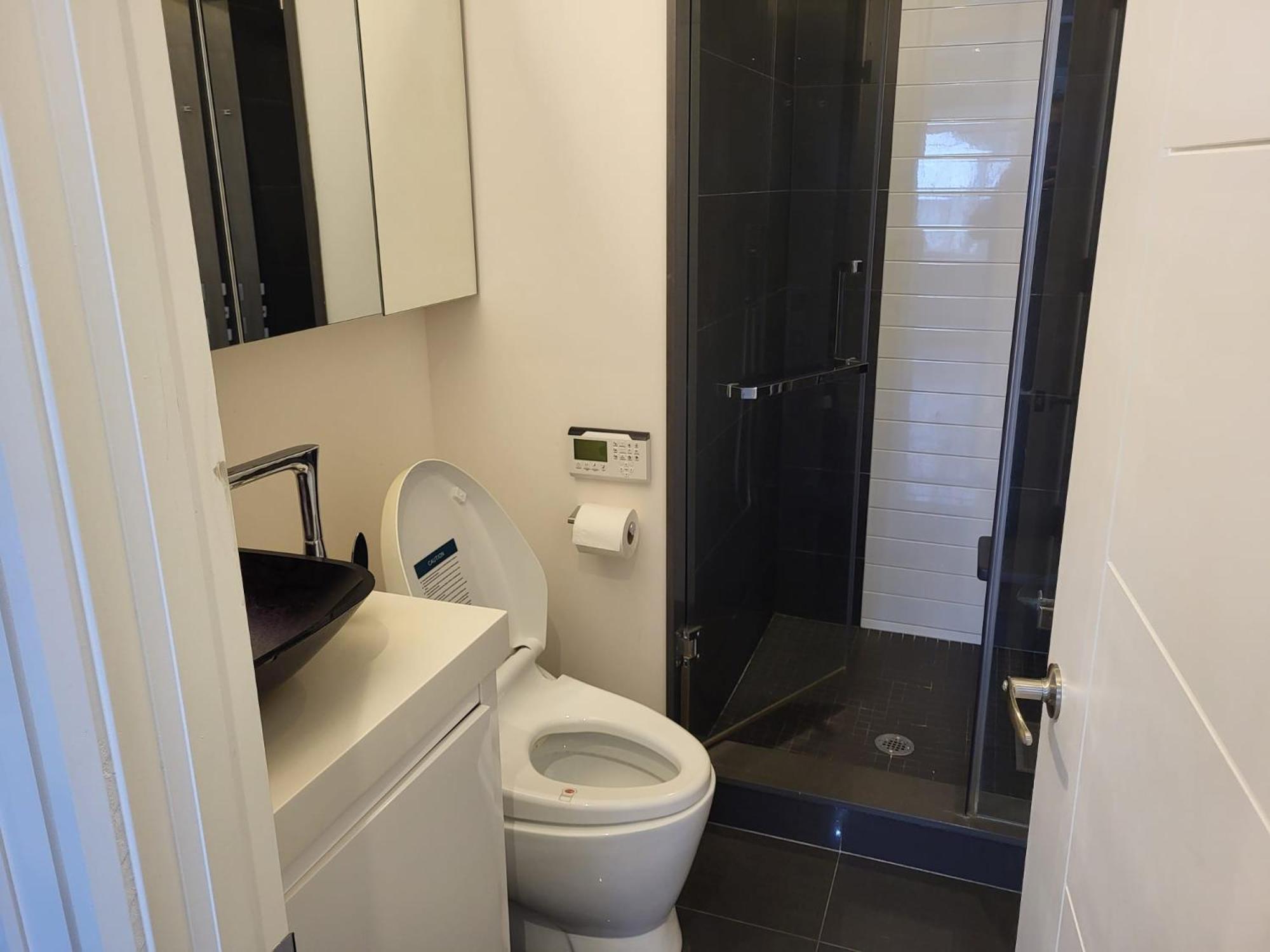 Toronto Modern House Apartment Bagian luar foto